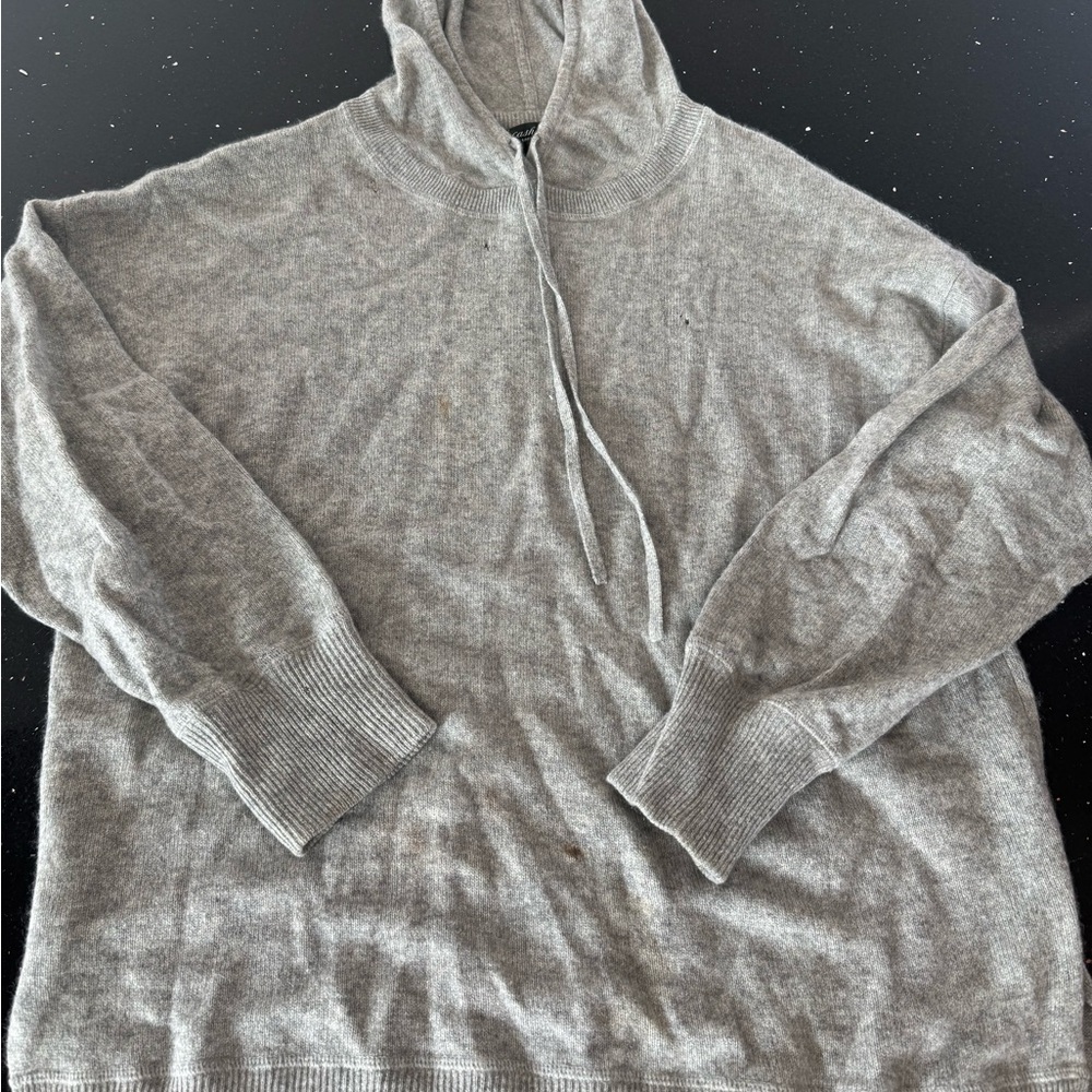 Gray Men's Lord & Taylor Cashmere Sweater - Picture 4 of 8